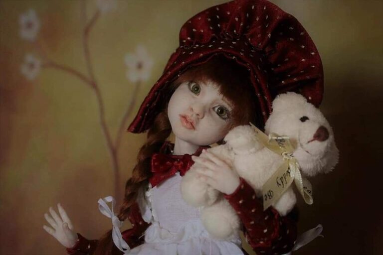 Le dolls di Federica Furci tra incanto e realtà
