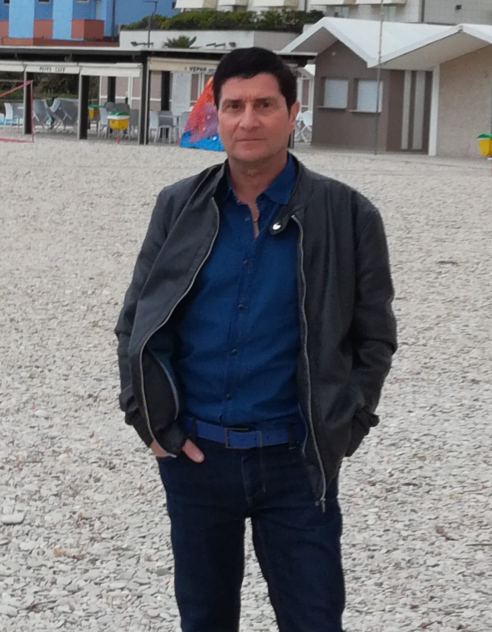 Marcello Casalino presenta la silloge poetica “Incantando la notte”